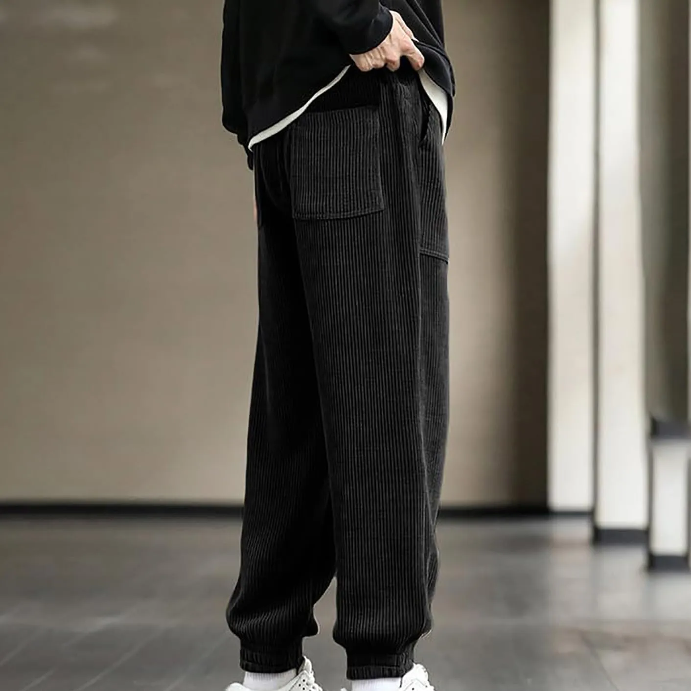 Men's Casual Corduroy Sweatpants Loose Fit Drawstring Elastic Waist Jogger Pants Baggy Sport Cargo Pants with Pockets