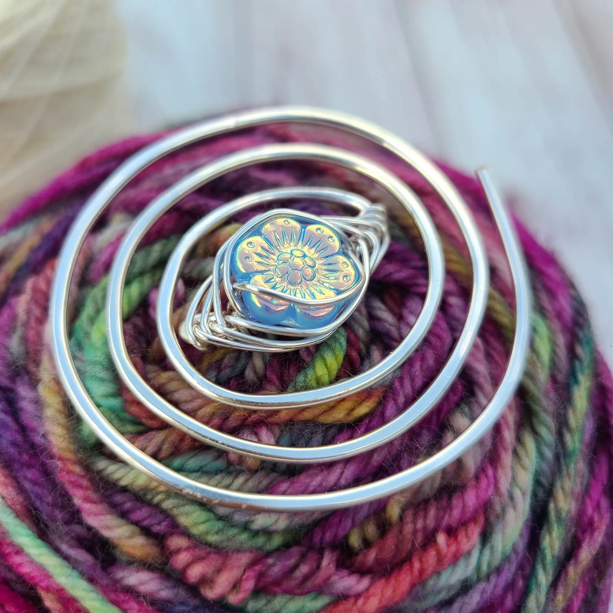 Periwinkle Shawl Pin - Twirl Silver
