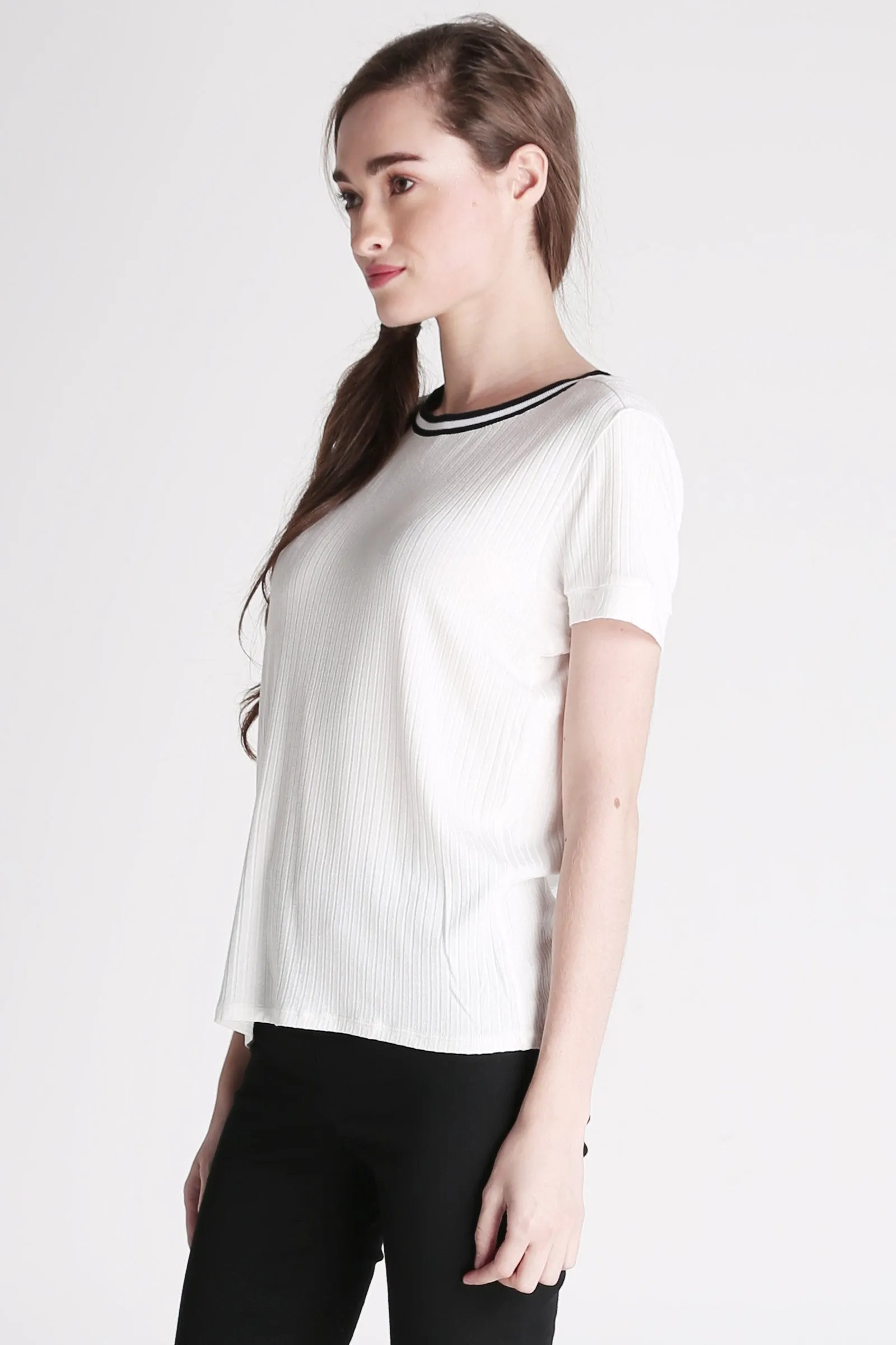  Relaxed Fit Ringer Tee in Rayon